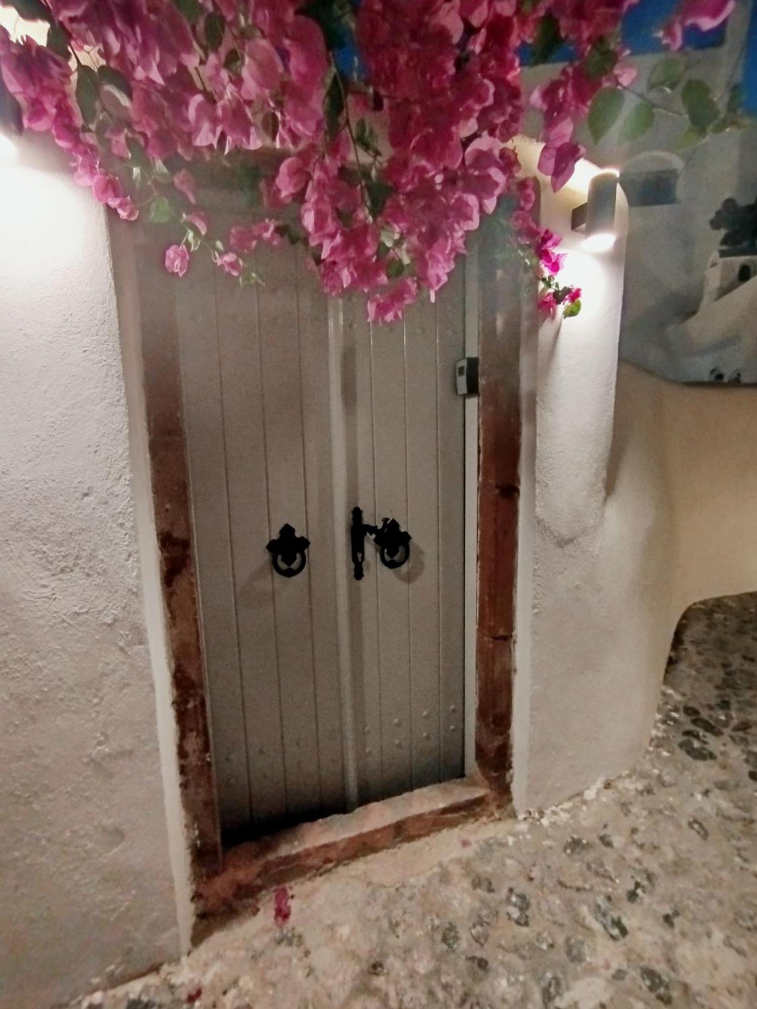 Aidos Villa Santorini Megalochori  Buitenkant foto